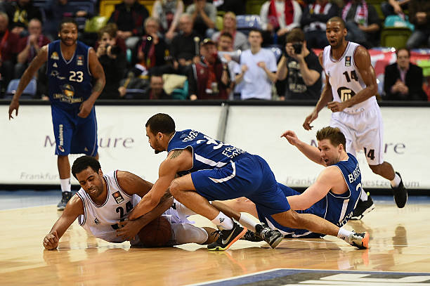 不仅仅归咎 不仅仅归咎