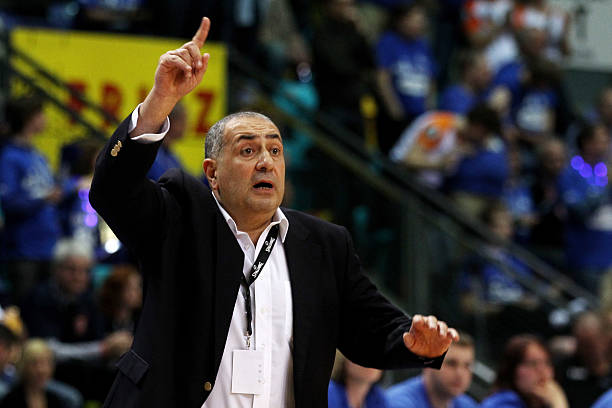 发誓要通过篮球改变命运的艾弗森，却差点因为一起斗殴案锒铛入狱！.