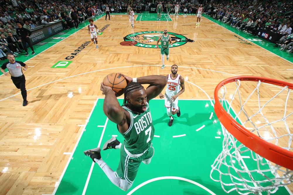 得国足的攻 得国足的攻